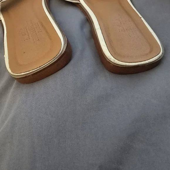 Women's Flats - Picture 3 of 7